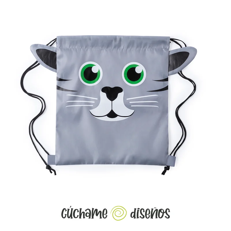 Mochila de cuerdas infantil con diseño de gato de ojos verdes sobre fondo blanco